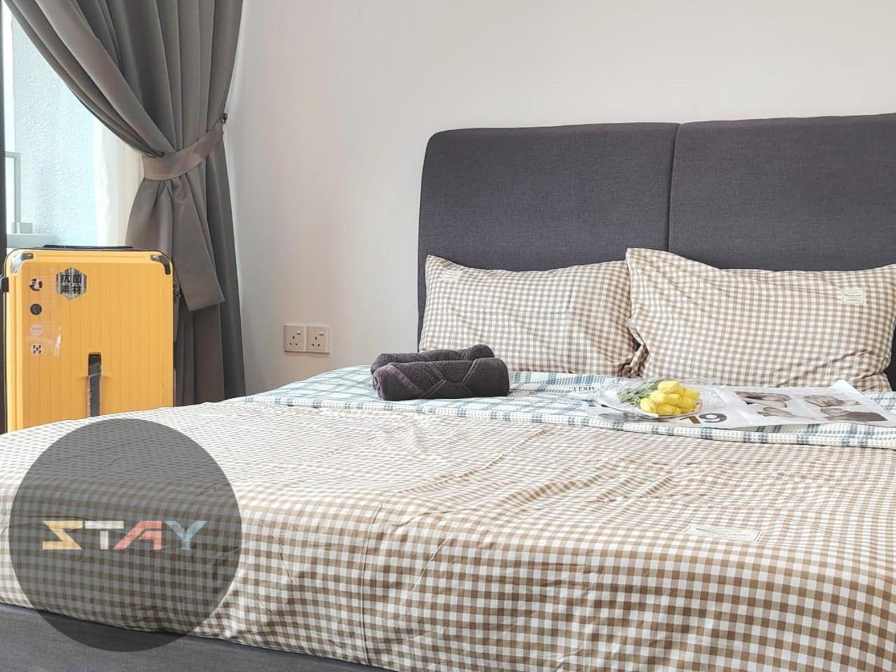 Almas Cozy Studio Escape Netflix 100Mbps Bystay Nusajaya  Bagian luar foto