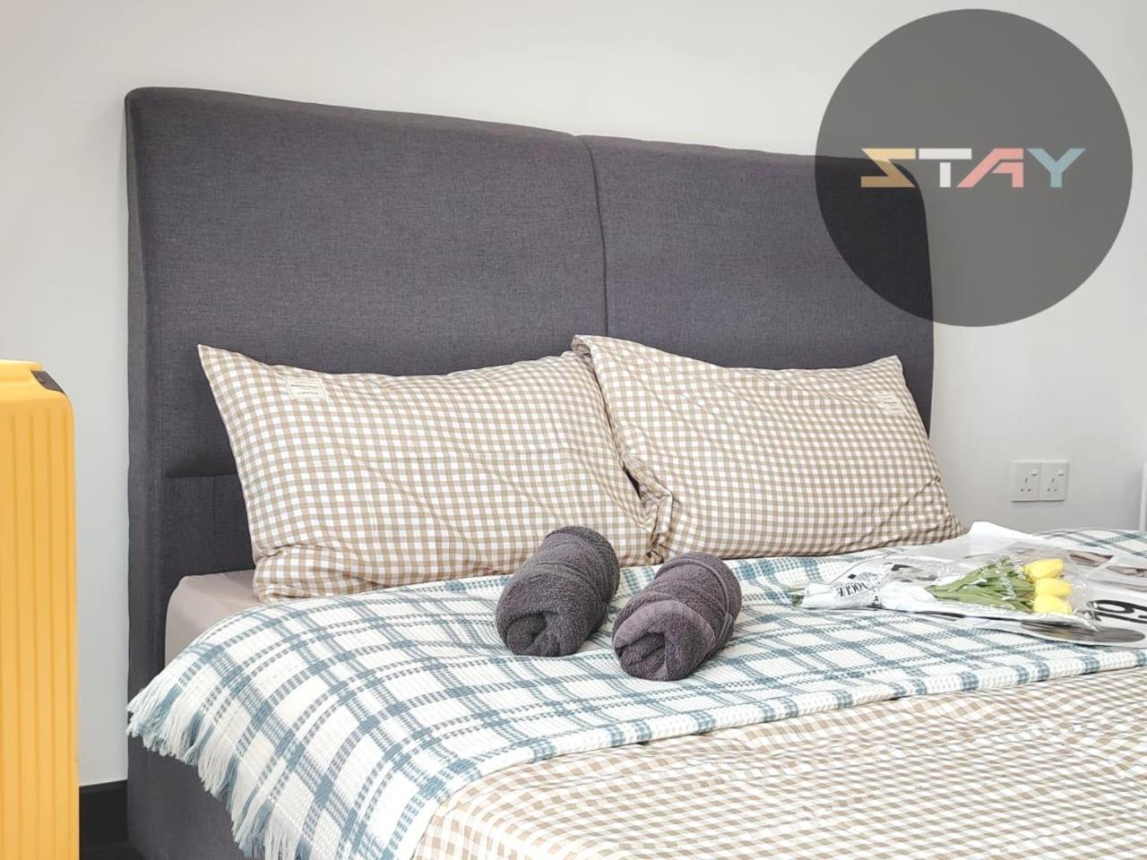 Almas Cozy Studio Escape Netflix 100Mbps Bystay Nusajaya  Bagian luar foto