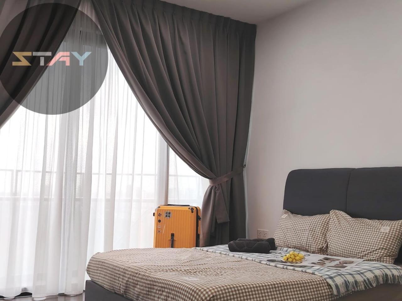 Almas Cozy Studio Escape Netflix 100Mbps Bystay Nusajaya  Bagian luar foto